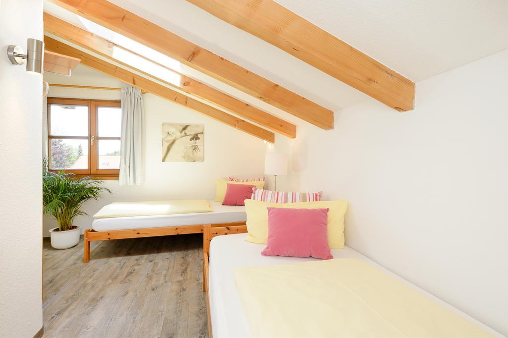 אוברסטדורף "Ferienwohnung Ess" - Annehmlichkeiten Von 4-Sterne Familien-Und Wellnesshotel Viktoria Koennen Mitbenutzt Werden מראה חיצוני תמונה