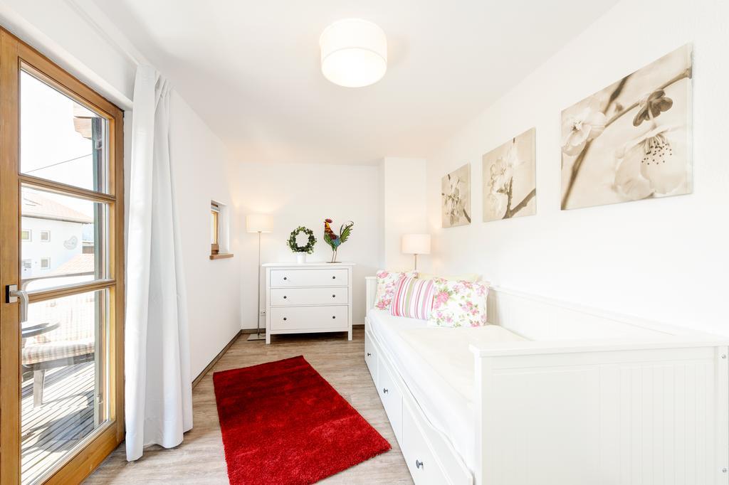 אוברסטדורף "Ferienwohnung Ess" - Annehmlichkeiten Von 4-Sterne Familien-Und Wellnesshotel Viktoria Koennen Mitbenutzt Werden מראה חיצוני תמונה